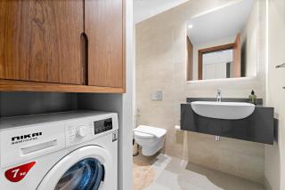 VayK - Chic Marina-Front 1BR Apartment in a Luxurious Location - 8