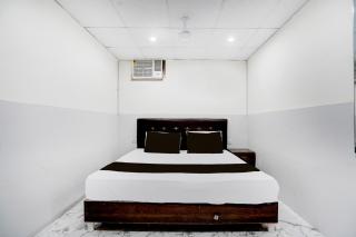 Spot ON Royal Haweli Guest House - Ghaziabad - 0