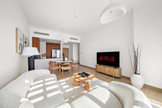 VayK - Modern 2BR with Stunning Sea View in Port de La Mer - 0