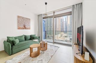 VayK - Beautiful 1BR Apartment in the Heart of Dubai Marina - 0