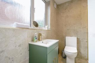 Belfast Stylish City Retreat 2BR - Belfast - 8