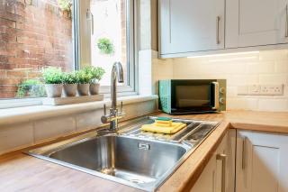 Belfast Stylish City Retreat 2BR - Belfast - 3
