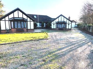 The Chantry, North Wing, Cottage - 1