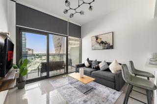 VayK - Modern 1BR Apartment in Business Bay - 7