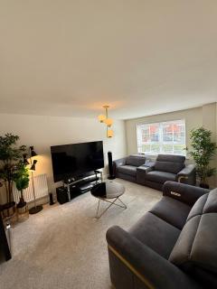 Luxe Rooms in High-End Duplex Near Trentham Garden - Stoke on Trent - 6