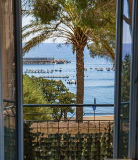 Casa Baia Chiara, air-con, fronte spiaggia - 0