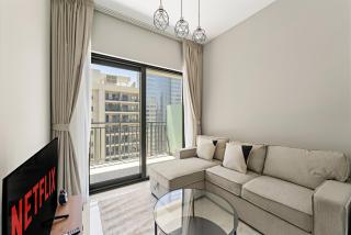VayK - Stylish 1BR in Business Bay - 3