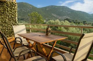 Spacious Cottage - Panoramic Sea & Mountain Views - Ano Doloi - 8