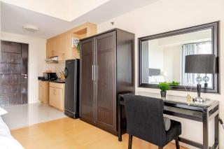 Avant at the Fort King bed Central 5mins to Highstreet BGC - Manila - 4