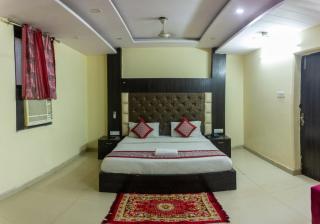 Hotel Vishesh Continental - Jāmb - 7