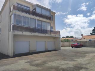 Appartement T2 450m de la plage des demoiselles, avec garage et possibilité de vélos à 950m de la rue piétonne - Saint-Hilaire-de-Riez - 2