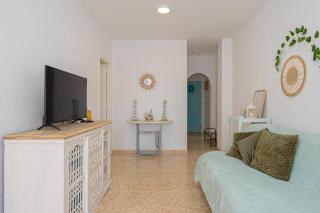 Torrevieja Beach & City Apartment - Torrevieja - 8