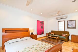 Trendy Bed & Breakfast - 4