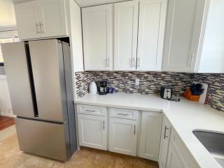 Serene Ala Wai Palms 2-Bedroom apts - Honolulu - 9