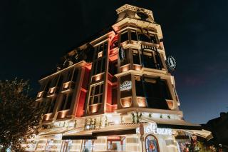 Hotel Old Town - Batumi - 0