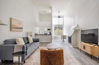 Blueground Westwood AC elevator nr UCLA LAX-1331 - 0