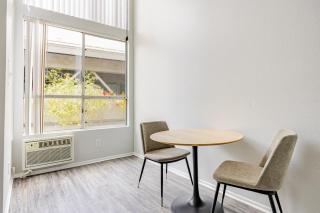 Blueground Westwood AC elevator nr UCLA LAX-1331 - 6