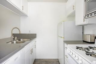 Blueground Westwood AC elevator nr UCLA LAX-1331 - 4