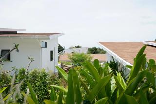 New 3BR Villa with Private Pool & Sea Glimpses Near Chaweng - Ban Ko Khwan - 4