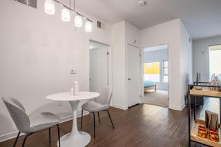 Blueground Downtown rooftop nr Santa Monica Pier LAX-205 - 6