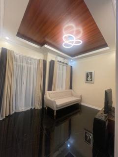 Private Guest house with complete amenities - - 1