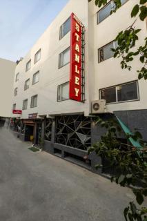 Hotel Stanley-Near Delhi Airport - Neu-Delhi - 0