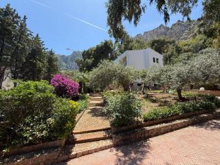 Villa Rubino Mondello Guest house - By Rentalbeb Italy - 0