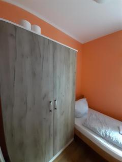Low Budget Allach Hostel Rooms & Apartments TUB 19A - Monaco di Baviera - 4