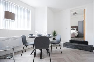 1bed, 1 bath - Jewellery Quarter - Birmingham - 4