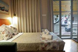 Best House Myrto Pasalimani Piraeus - 6