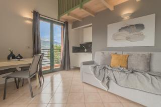 Brezza del Lario Monolocale con soppalco vista Lago by Varenna Holidays - Dervio - 7
