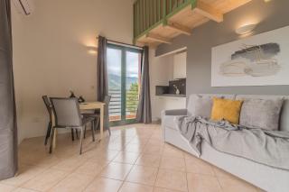 Brezza del Lario Monolocale con soppalco vista Lago by Varenna Holidays - Dervio - 5