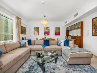 Premium One-Bedroom Apartment with Spectacular Marina View & Private Balcony by Dejaview Stays - 9