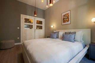 3 Bedrooms - Central Location- 1st Floor Apartment - Istanbul - 9