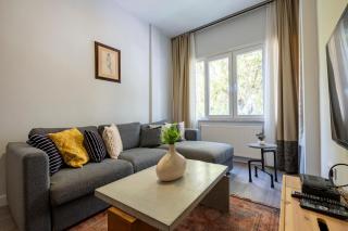 3 Bedrooms - Central Location- 1st Floor Apartment - Istanbul - 6