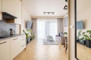 Creamy Studio in Katowice with Air Conditioning & Parking by Noclegi Renters - Kattowitz - 4