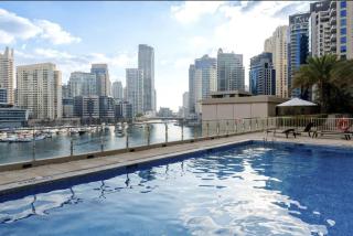 Premium One-Bedroom Apartment with Spectacular Marina View & Private Balcony by Dejaview Stays - 4