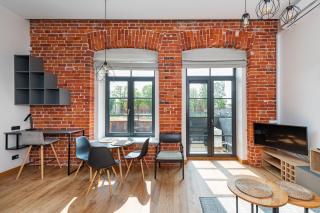Shanti barracks apartment #3 by Polo Apartments - Kaunas - 9