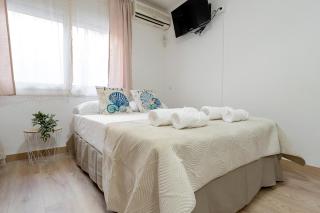 Hauzify I Loft Les Palmeres - 1