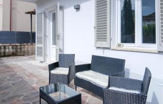 1 Bedroom Nice Apartment In Casalguidi - Cantagrillo - 5