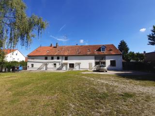 Low Budget Allach Hostel Rooms & Apartments EVE 168 - Munich - 5
