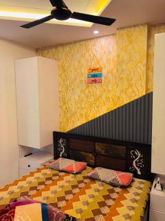 Private Apartment in New Delhi Walking Distance to Metro Station with AC WIFI - Neu-Delhi - 2