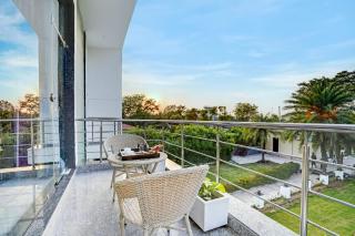 Alaya Stays Tranquil Meadows 5 BHK Farmhouse with Private Pool Gazebo and Lush Garden - Manesar - 8