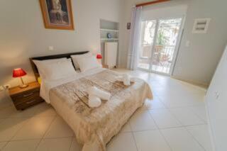 Modern & Lovely Apartment Downtown Near Acropolis - Athens - 7
