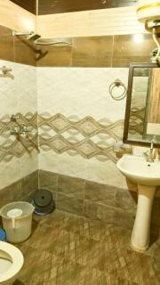 Hotel Sandalwood - 6