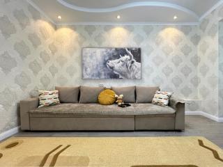 Magnificent view apartment - Almaty - 1