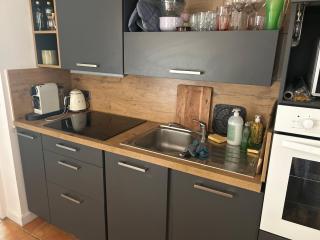 petite maison de vacances avec piscine dans un domaine - 5