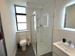 Luxury 1 bed - 6 Queen Street Abingdon - Centrally located parking subject to availability - Abingdon - 6