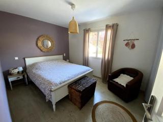 Comfortable house between Ocean and Bay - 1
