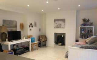 Two bedroom modern basement apartment - Dublino - 0